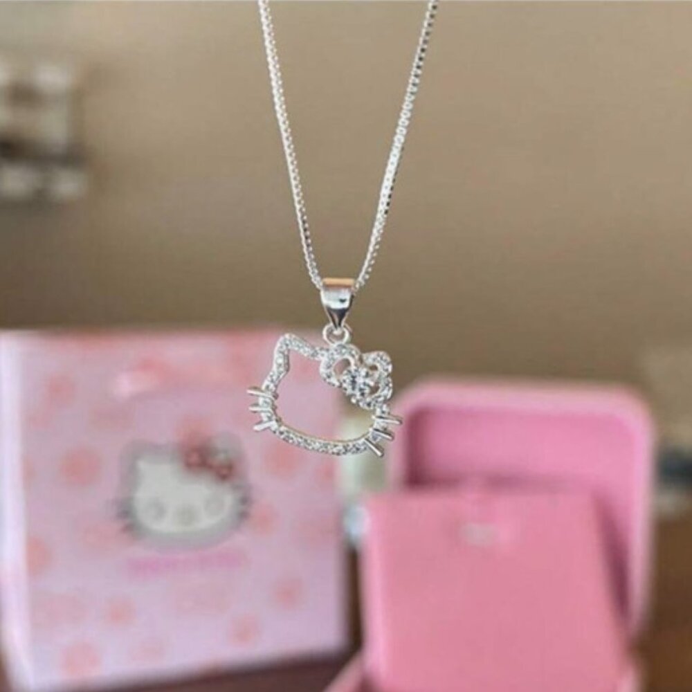 HELLO KITTY Rhinestone Silver‎ Pendant Necklace BRAND-NEW & SUPER CUTE!